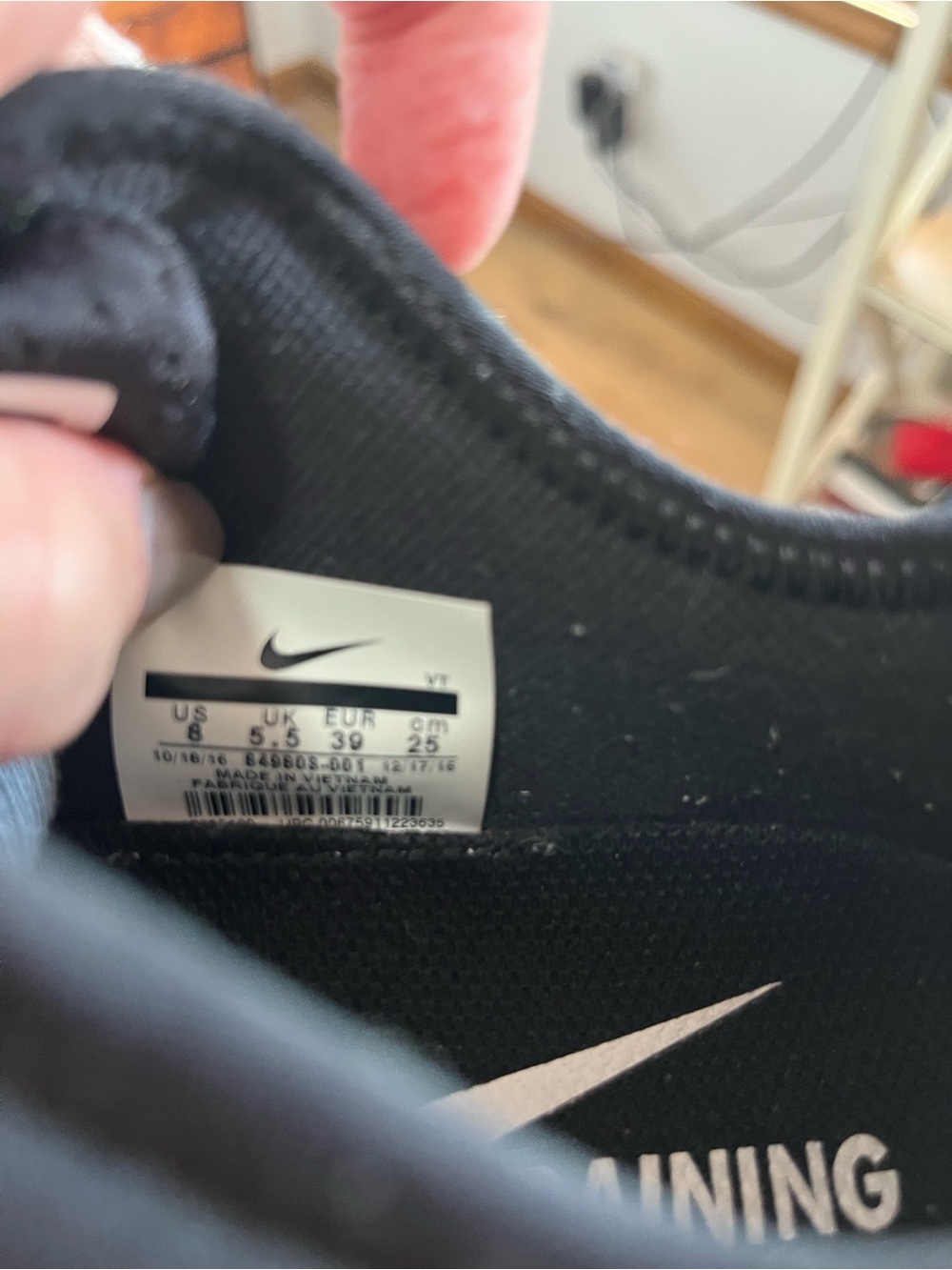 EUC NIKE ZOOM SIZE 8 - Picture 7 of 7